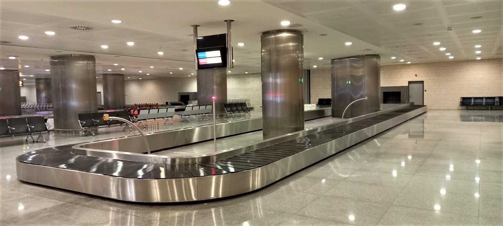 Baggage Reclaim Carousel