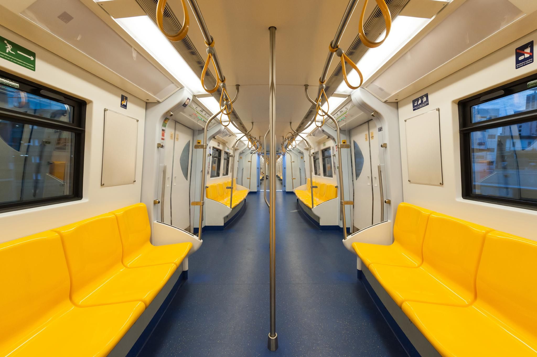 EN TRANSPORT EN COMMUN