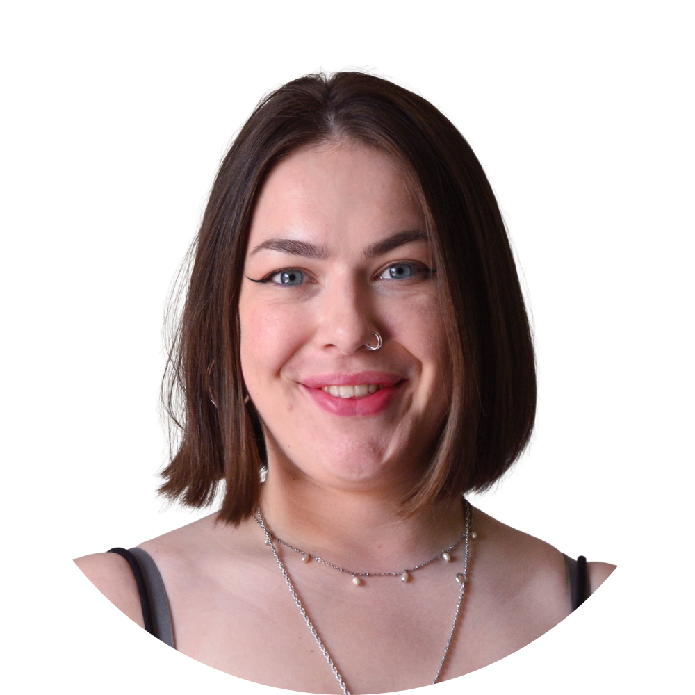 Headshot of Ella Heneghan