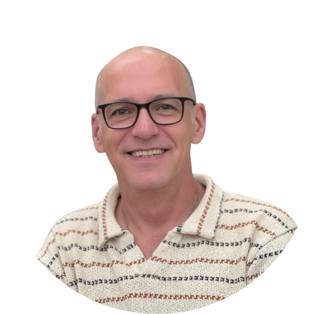Headshot of Jason Andika-Smith
