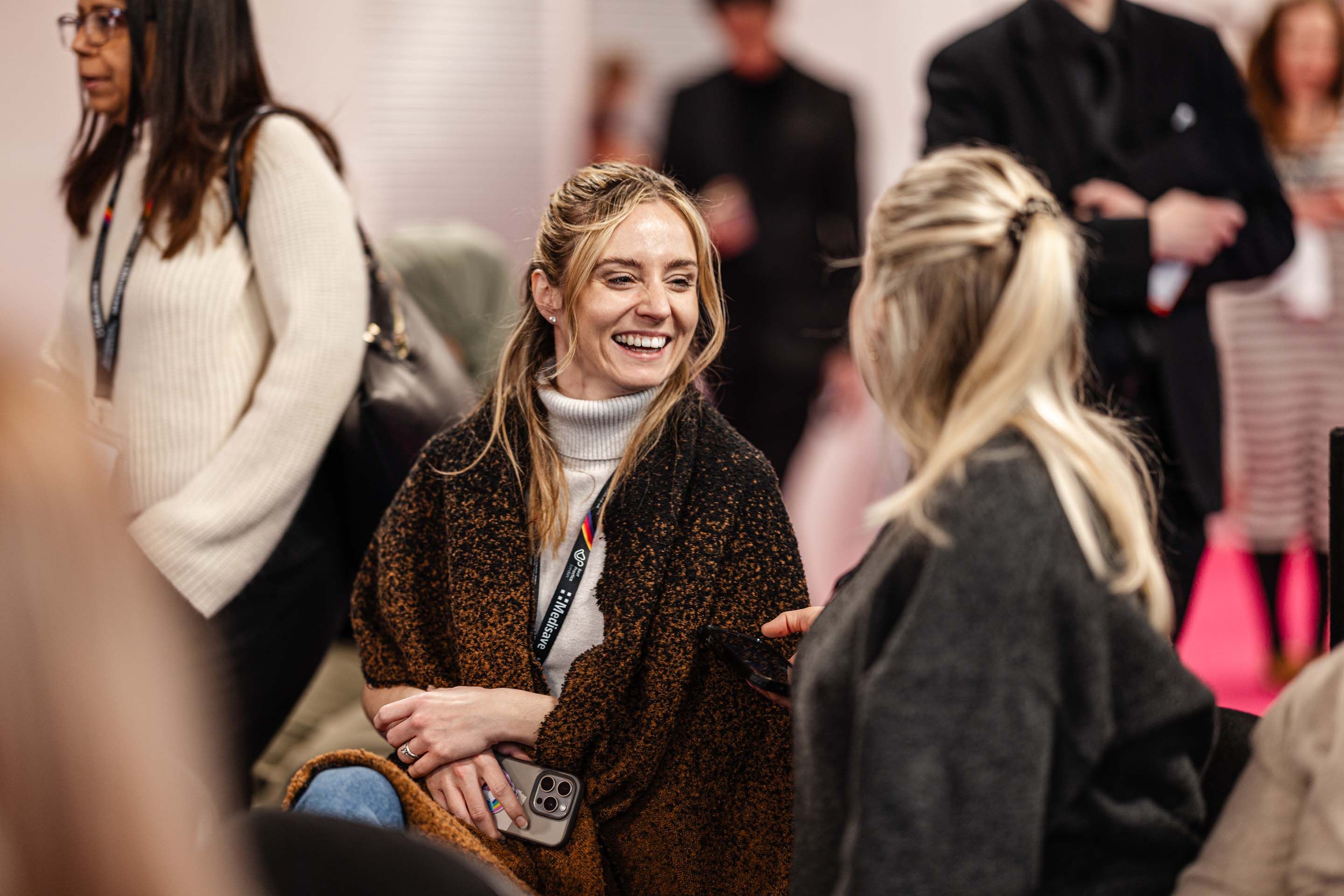 Network with thousands of peers