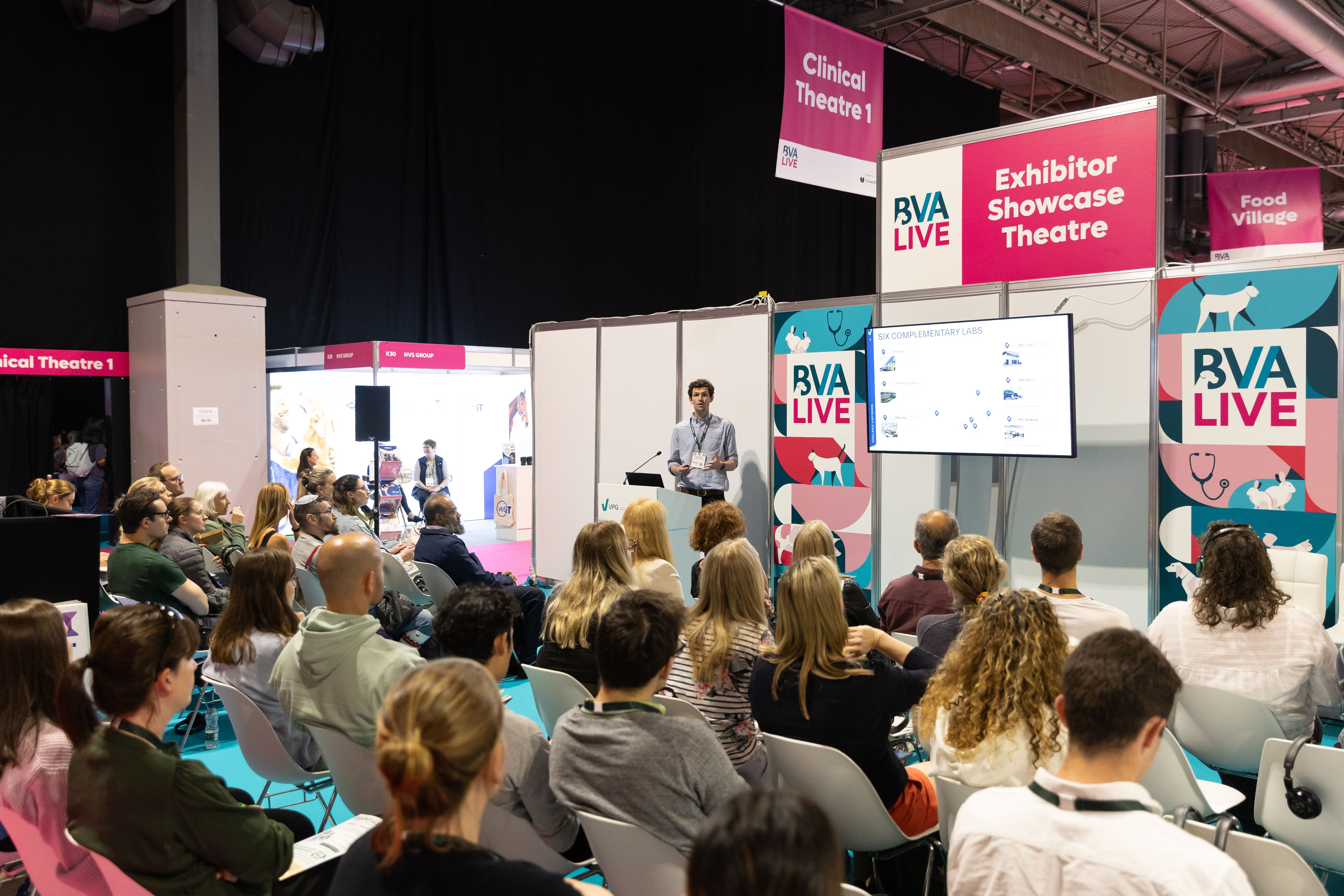 Exhibitor Showcase Photo