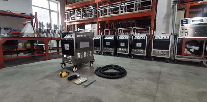 Dry Ice Blasting Machines