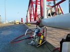 Hydraulic torque wrenches