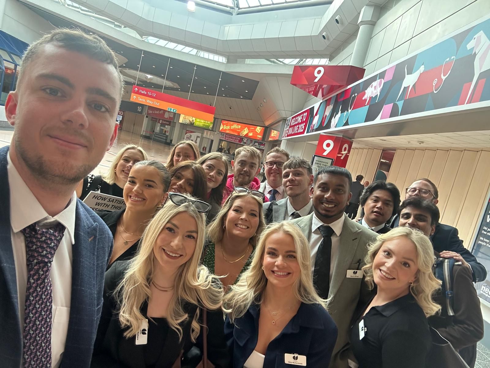 The Vet Show Team 