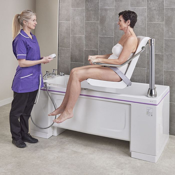 Gentona adjustable height bath