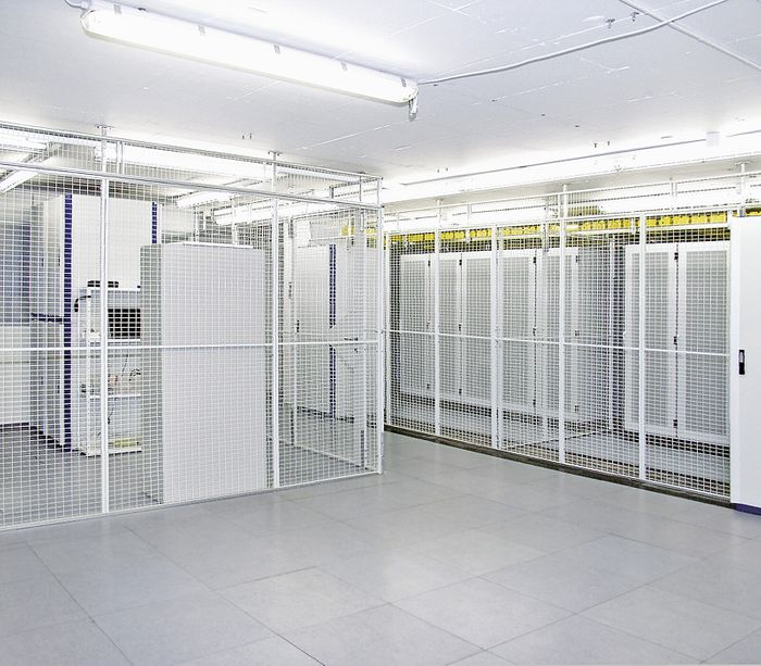 Kern Studer Multisafe - Mesh partitions for data centres