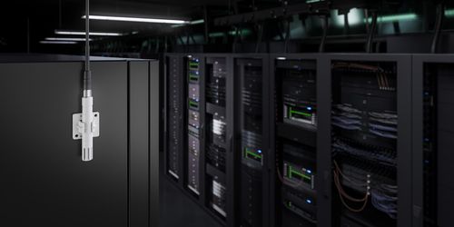 How to optimize data center energy efficiency with sensor selection