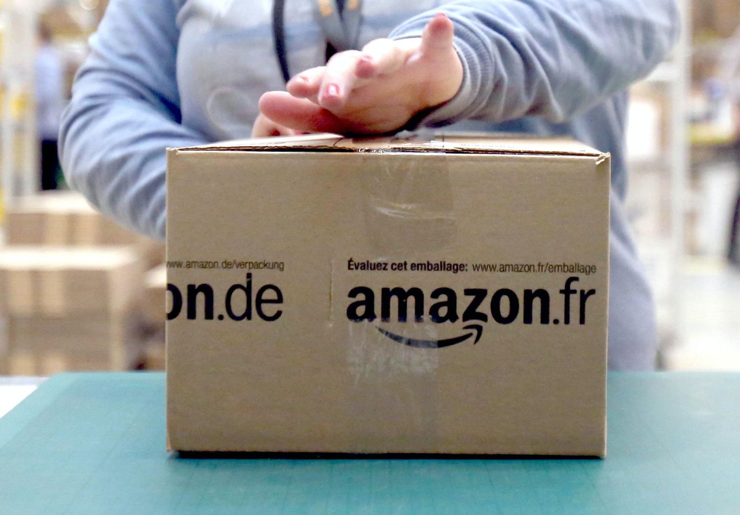 Politicians in US want to grill Amazon boss over market dominance