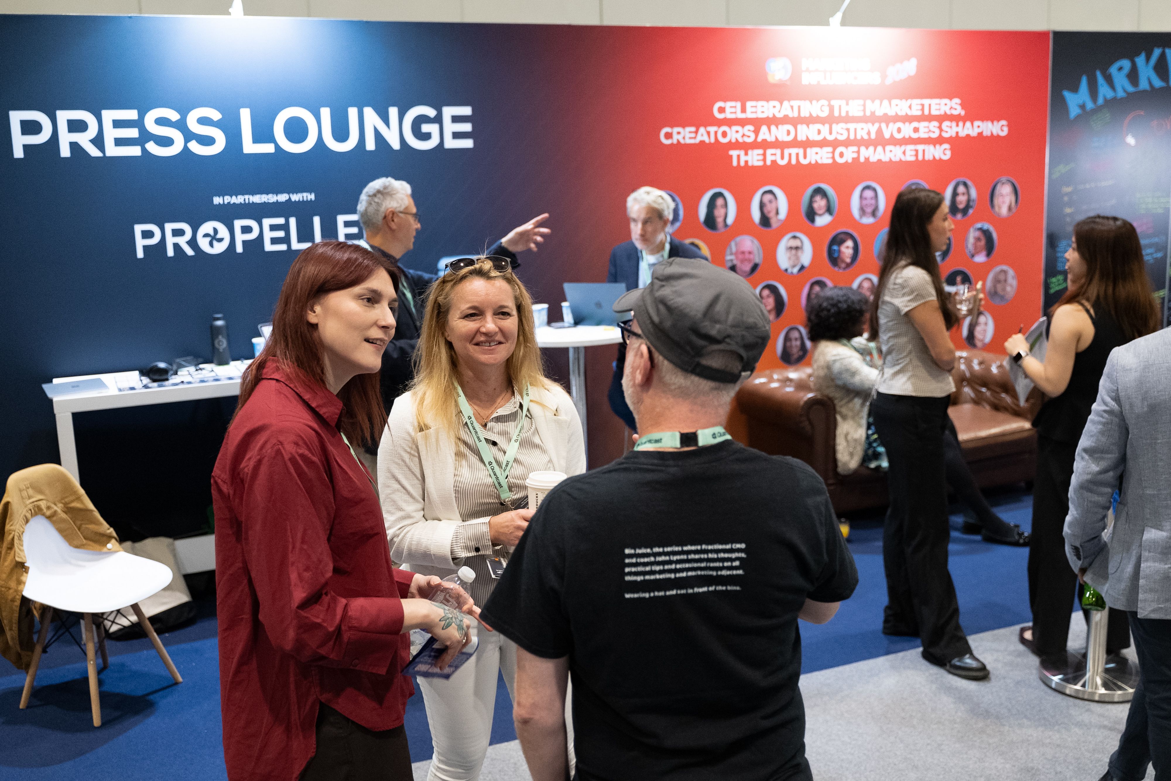 Press Lounge and Support