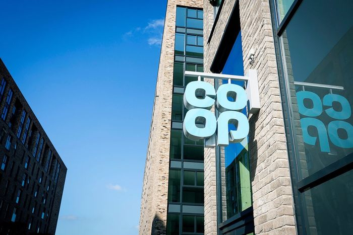 Co-Op Partners with Royal Mail to roll out Parcel Lockers