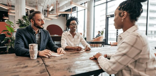 Révolutionner les entretiens annuels : l’outil qui transforme les défis en succès