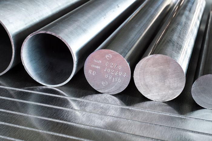 Sheets, bars, and tubes in nickel and nickel-based alloys