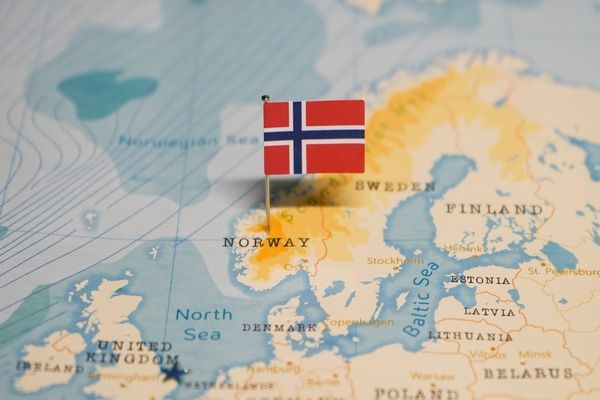 Veidekke’s asphalt plant is powered by Norwegian Hydrogen’s green energy