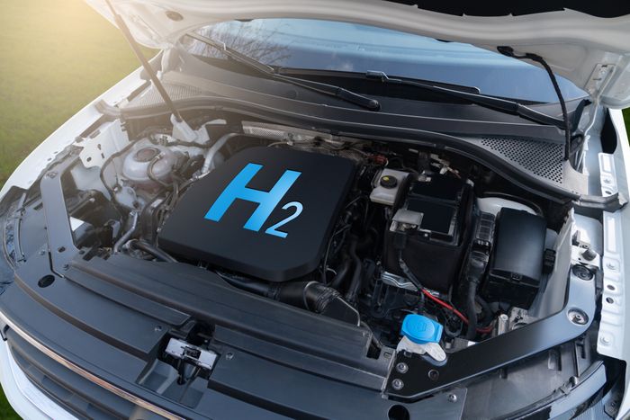 Volvo Group decides to continue their hydrogen research for the internal combustion engine with PhD scholarships