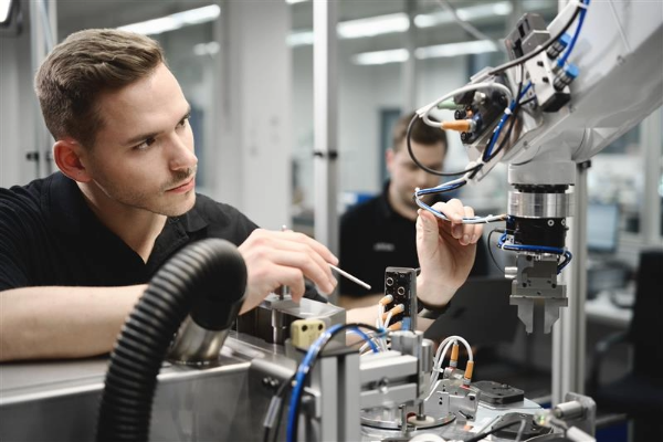 Always on the move: stoba enters the hydrogen market