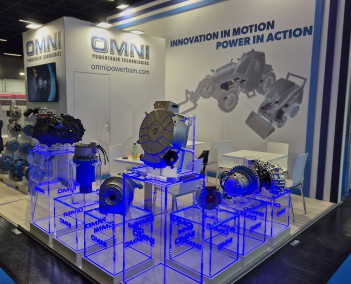 Oil-cooled electric motor