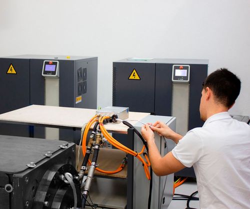 High-voltage inverter and BMS portfolio for off-road applications