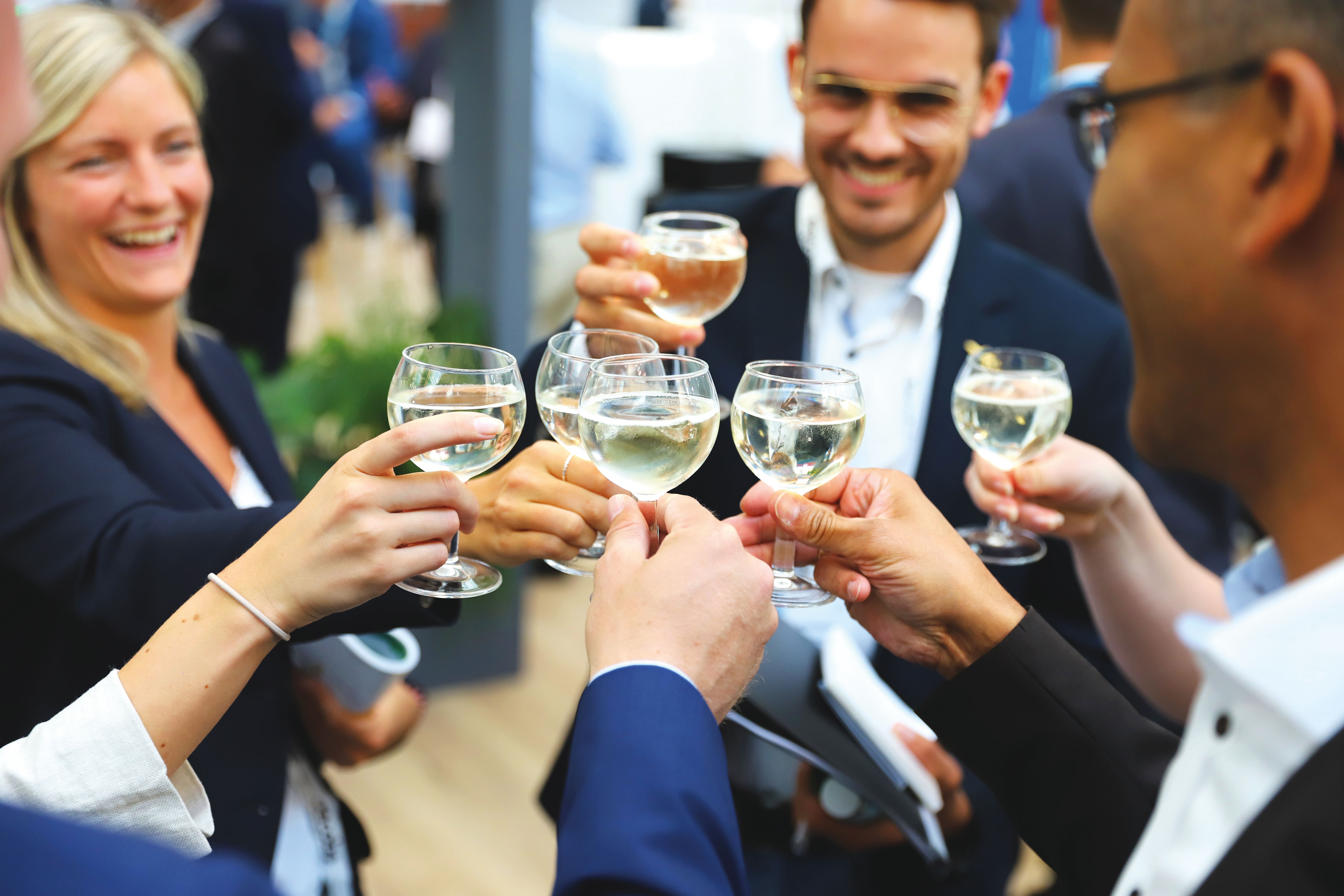 DRINKS RECEPTION