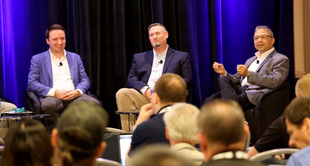 Photo shows the Off-Highway Evolution Conference