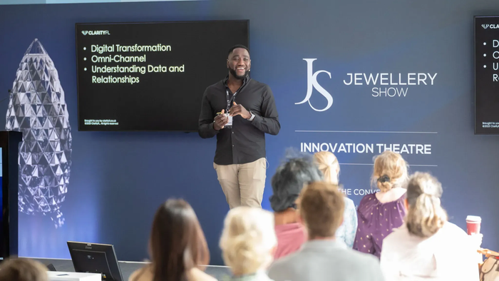 Don’t Be a Blockbuster in a Netflix World: The Digital Mandate for Independent Jewellers
