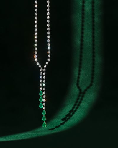 Emerald Fascination Necklace