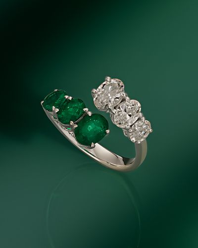 Magical Emerald Ring