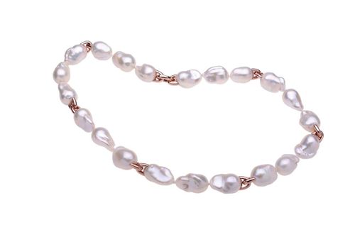 Freshwater Baroque and 18ct Elements