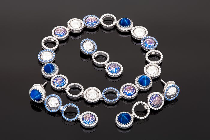 Selene Collection