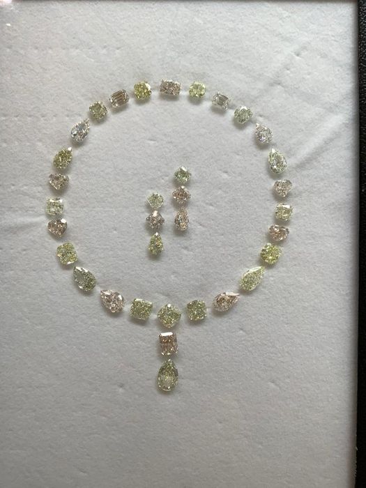 NATURAL DIAMONDS LAYOUTS