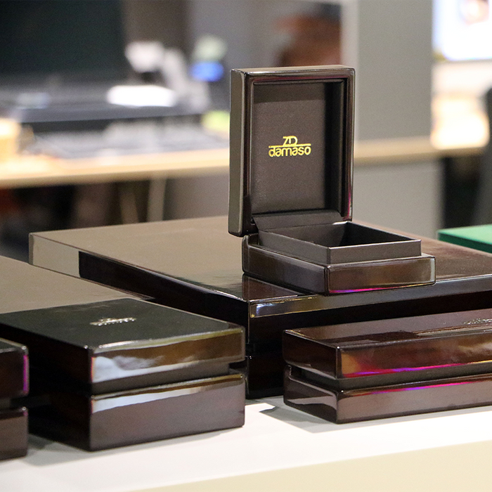Zahir Damaso: Luxury Packaging Boxes Crafted for Timeless Impressions