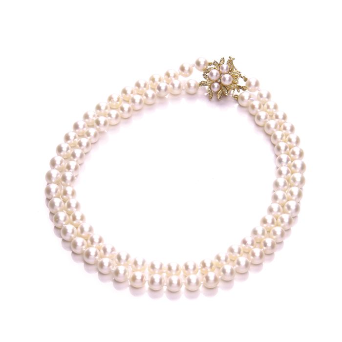 Pearl necklaces