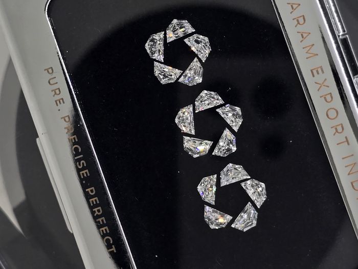 Diamond Layouts