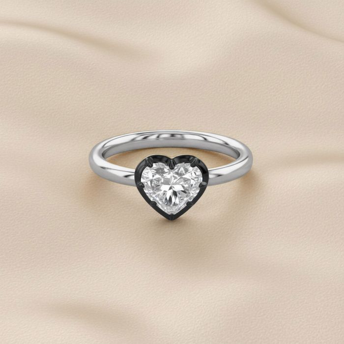 Radiant Heart Black Halo Ring