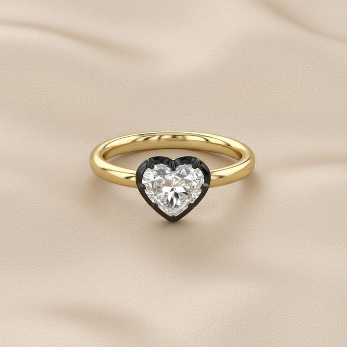 Radiant Heart Black Halo Ring