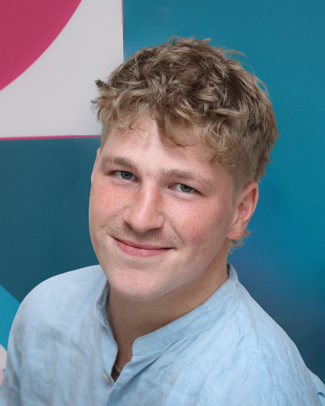 William Perkins Delegate Relationship Executive +44 (0)20 3978 1665 w.perkins@closerstillmedia.com