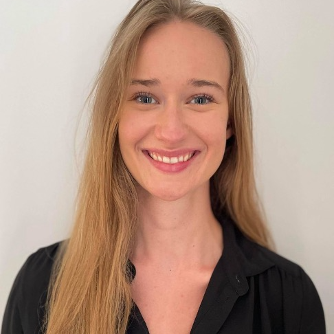 Eleanor Wilson PhD Candidate & Veterinary Surgeon Cancer Institute, UCL