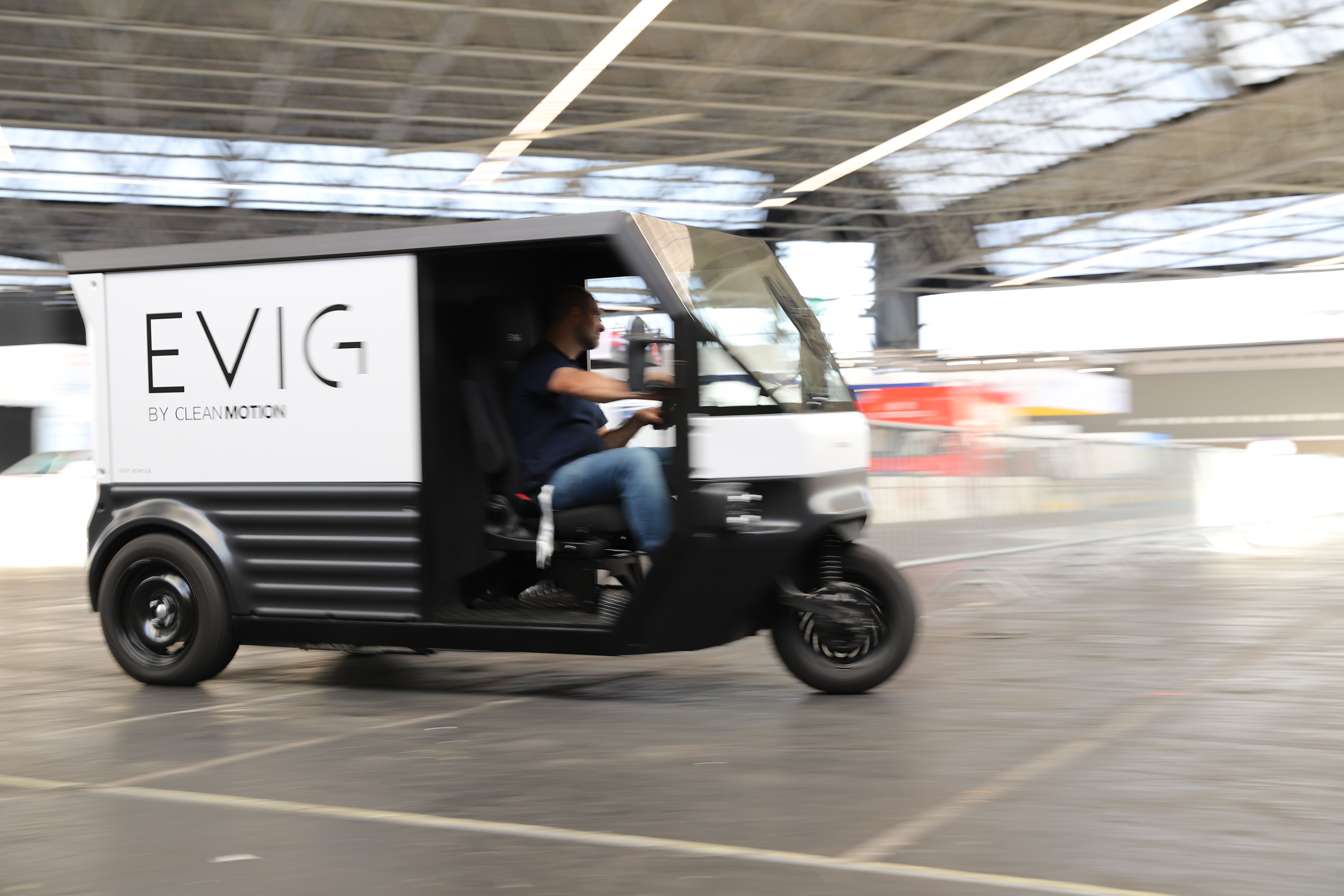 Parcel+Post Expo delivery track