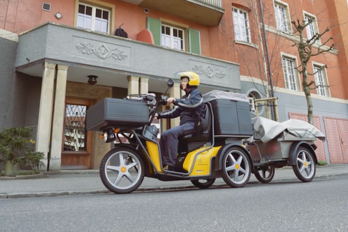Postal Delivery by KYBURZ DXP in Bern/Switzerland