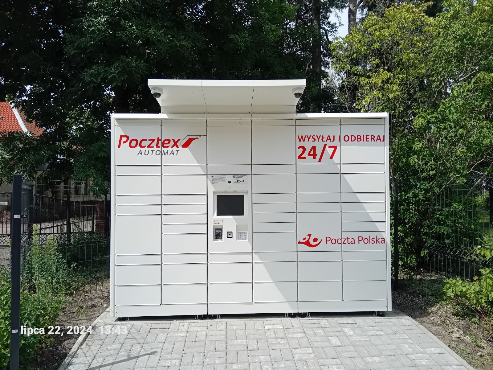 S-BOX - courier and click and collect parcel locker