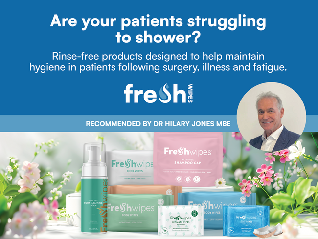 DR HILARY JONES ATTENDING THE PHARMACY SHOW WITH freshWIPES