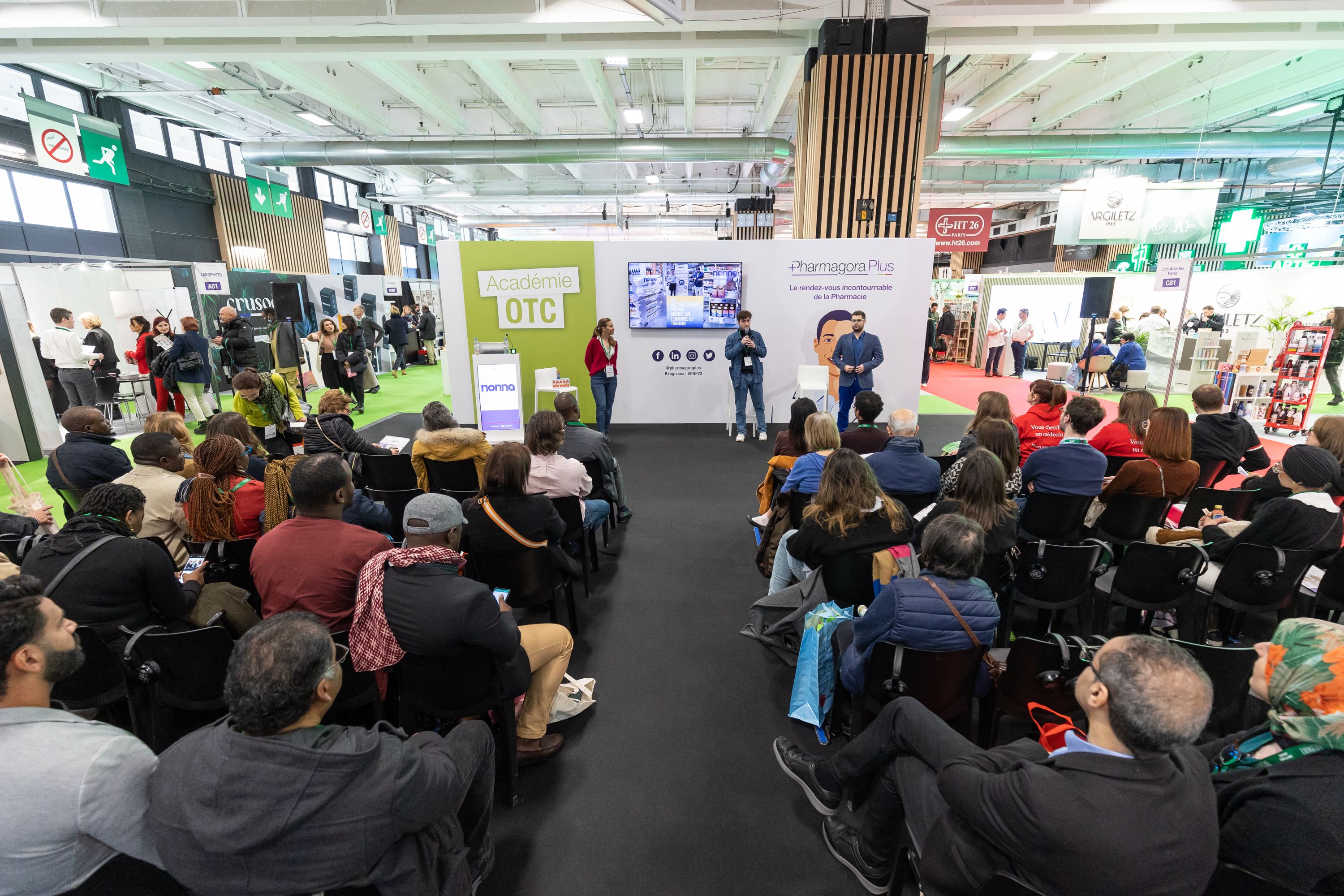 Intervenants au salon de la pharmacie à Paris