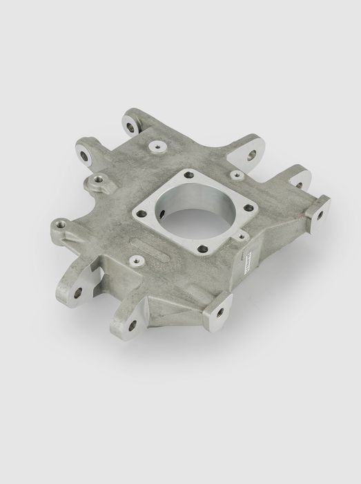 Lightweight Racing Uprights and Wheel Hub Components