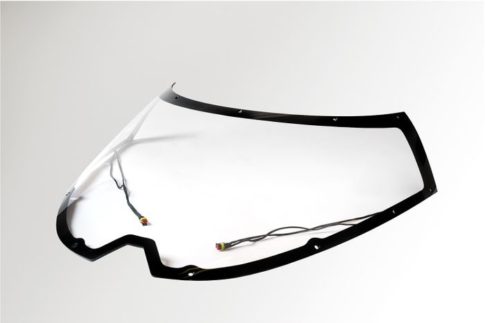 Custom polycarbonate windshields for motorsport