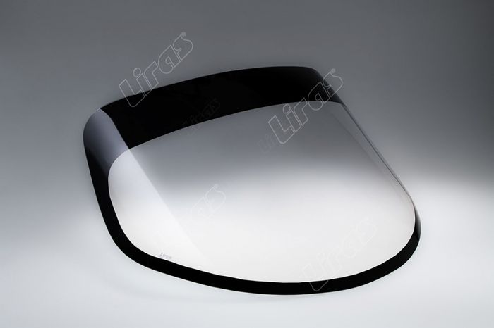 Custom polycarbonate windshields for motorsport