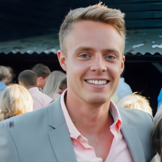 Ashton Gardner - Gardner-Garages