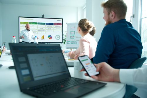 Daten. KI. Microsoft. — AKQUINET auf der Big Data & AI World 2025