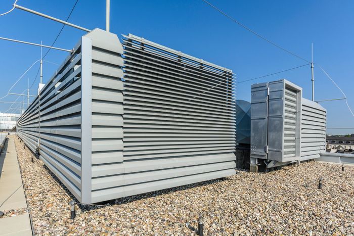 Functional Facade Architecture for Data Centers