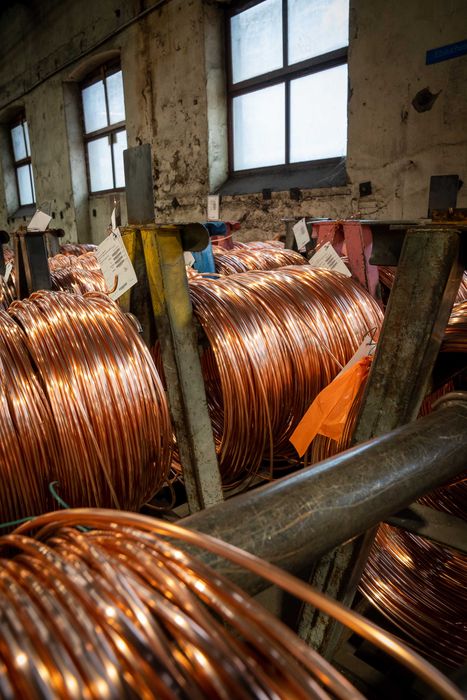 Flat and round wires