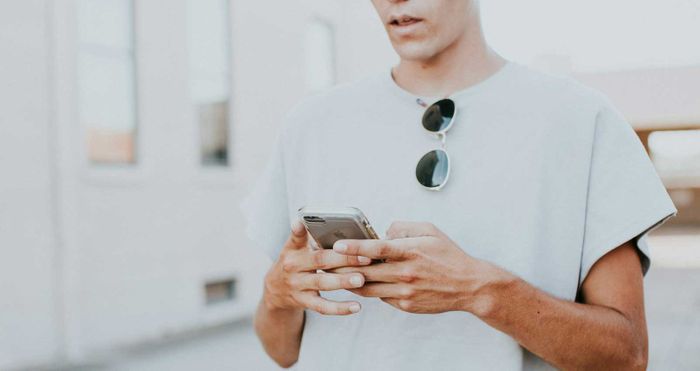 La generación Z redefine el e-commerce: compras guiadas, IA y recomendaciones